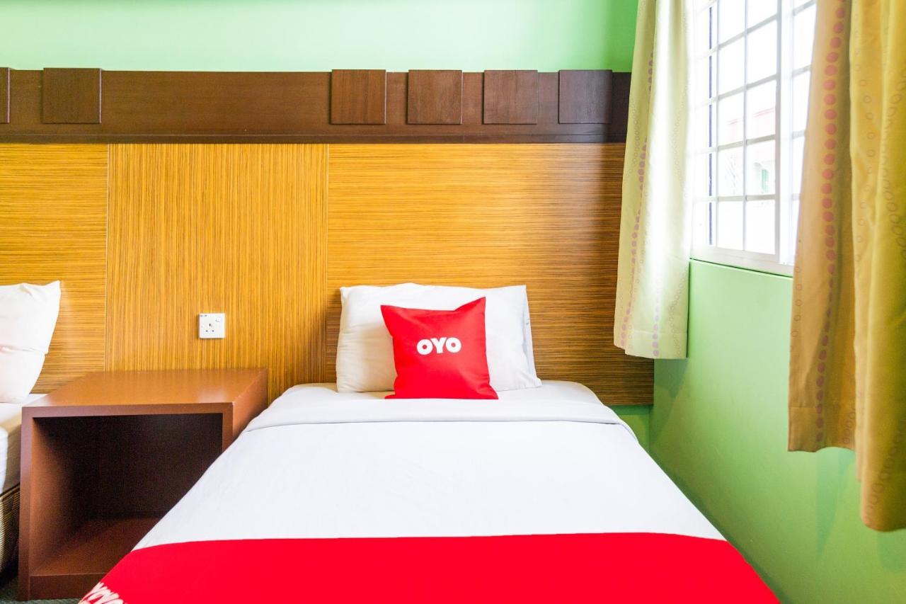 Oyo 89408 Royal Hotel Keningau Exteriér fotografie
