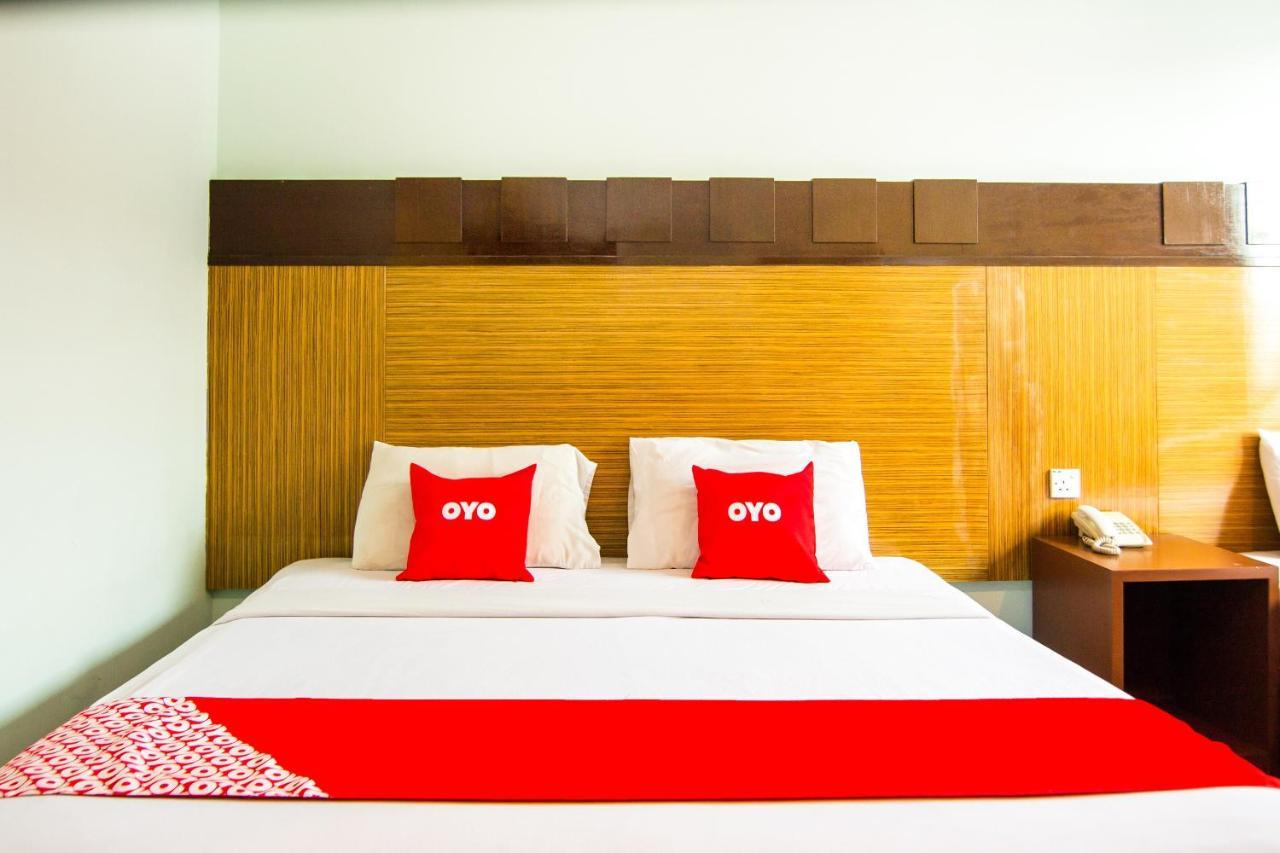 Oyo 89408 Royal Hotel Keningau Exteriér fotografie