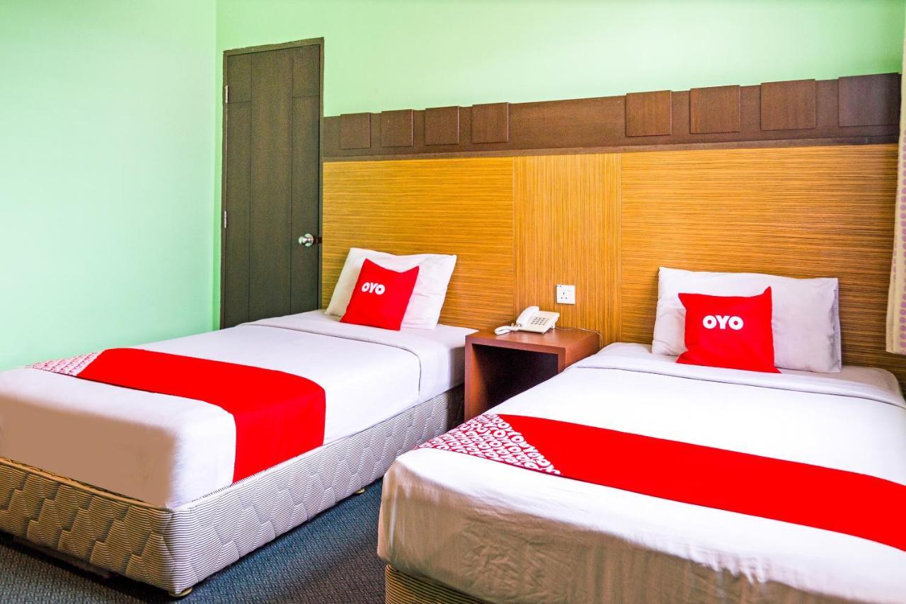 Oyo 89408 Royal Hotel Keningau Exteriér fotografie